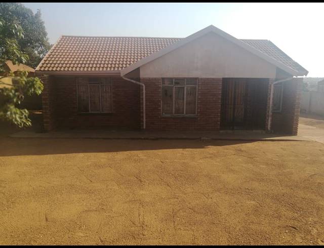 3 BEDROOM HOUSE SOLD IN SOSHANGUVE DD